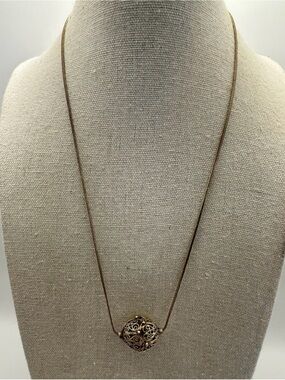 Metropolitan Museum 14K GF Filigree Bead Pendant Chain Herringbone Necklace 17"